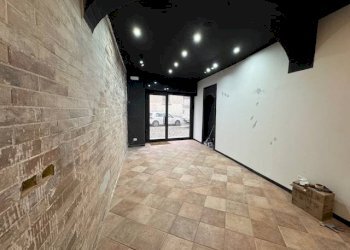 Foto 9 - Commercial Premises corso Carlo Alberto
 
36, Pavia - photo 9