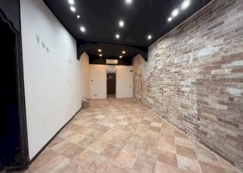 Foto 11 - Commercial Premises corso Carlo Alberto
 
36, Pavia - photo 11