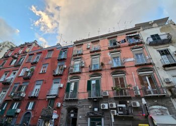 Edificio all\'aperto - Appartamento Napoli - foto 1