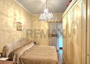 Camera / camera da letto - Appartamento Napoli - foto 13