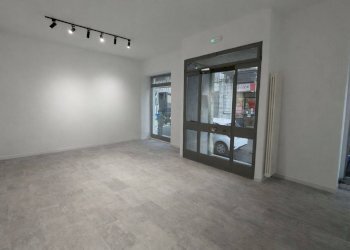 Foto 2 - Locale Commerciale Via Cavour, Varese - foto 2