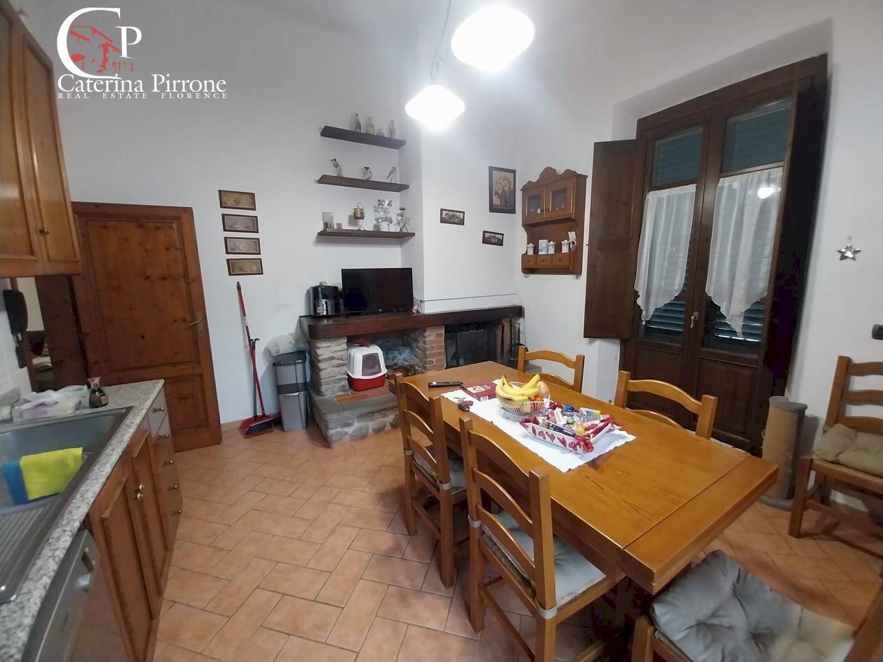 Foto 2 - Quadrilocale piazza Stazione
 
10, Dicomano - foto 2