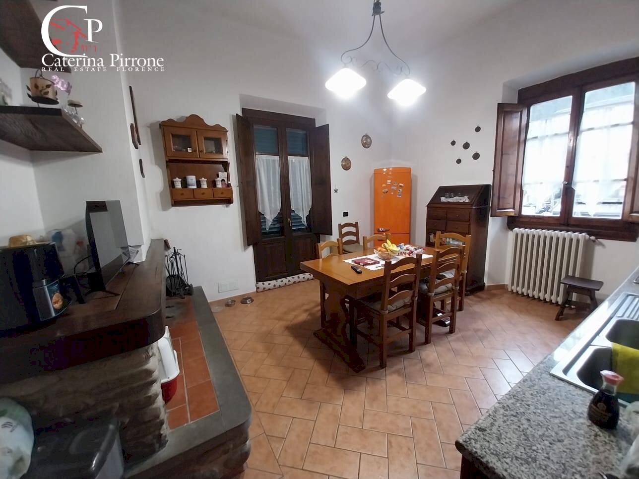 Foto 3 - Quadrilocale piazza Stazione
 
10, Dicomano - foto 3