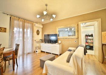 Foto 3 - Quadrilocale VIA BIFFI
 
1, Mezzago - foto 3