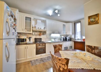 Foto 4 - Quadrilocale VIA BIFFI
 
1, Mezzago - foto 4