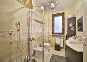 Foto 9 - Quadrilocale VIA BIFFI
 
1, Mezzago - foto 9