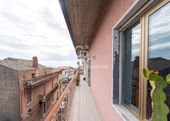 Foto 14 - Quadrilocale VIA ROMA
 
32, Camporotondo Etneo - foto 14