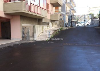 Foto 23 - Trilocale Piazza San Giovanni Battista De La Salle
 
22, Acireale - foto 23