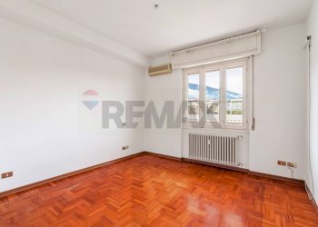 Stanza vuota - Quadrilocale Via Daniele Comboni
 
24, Brescia - foto 22