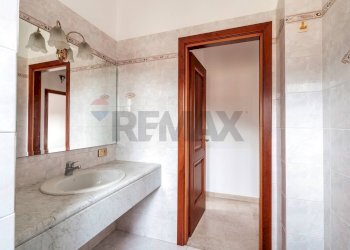 Bagno - Quadrilocale Via Daniele Comboni
 
24, Brescia - foto 28