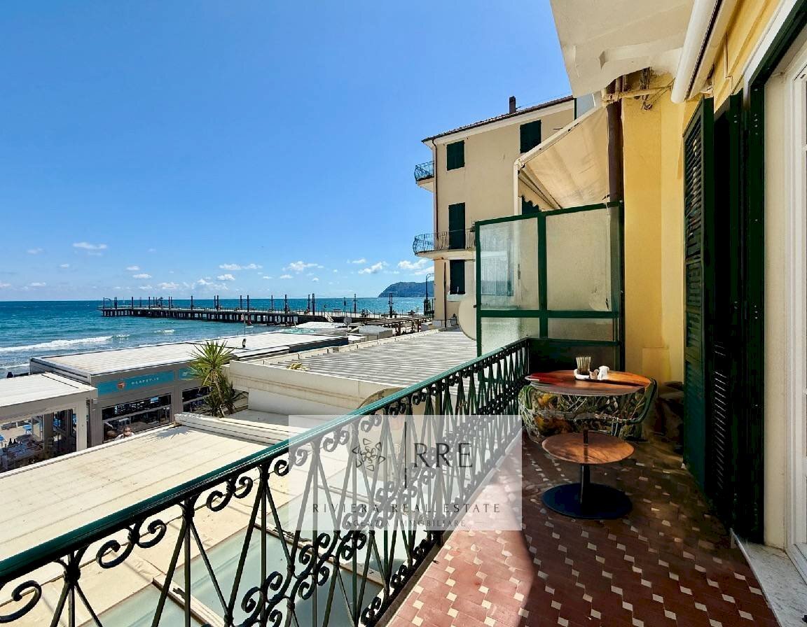 Foto 2 - Trilocale passeggiata Grollero, Alassio - foto 2