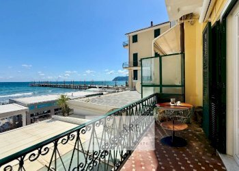 Foto 2 - Trilocale passeggiata Grollero, Alassio - foto 2