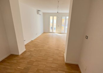 Foto 7 - Office Corso Vittorio Emanuele II
 
169, Piacenza - photo 7