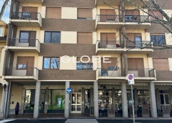 Facciata - Bilocale corso Martiri della Libertà, Ciriè - foto 1