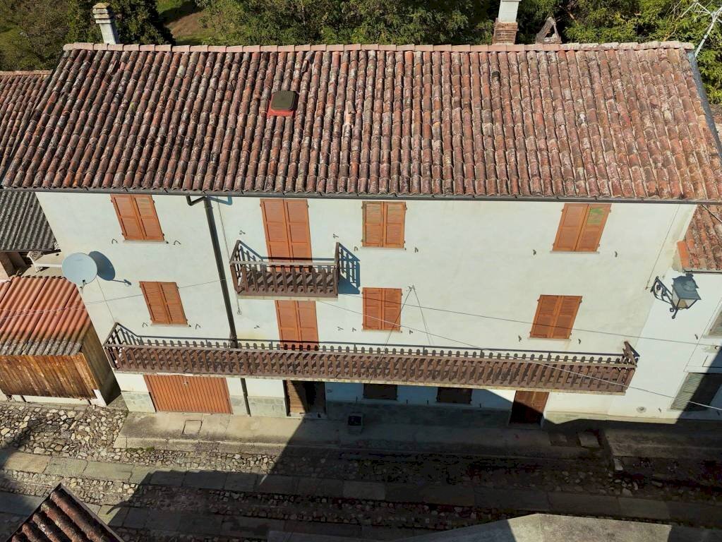 Facciata - Casa indipendente via Soldati Dispersi in Russia, Gremiasco - foto 1