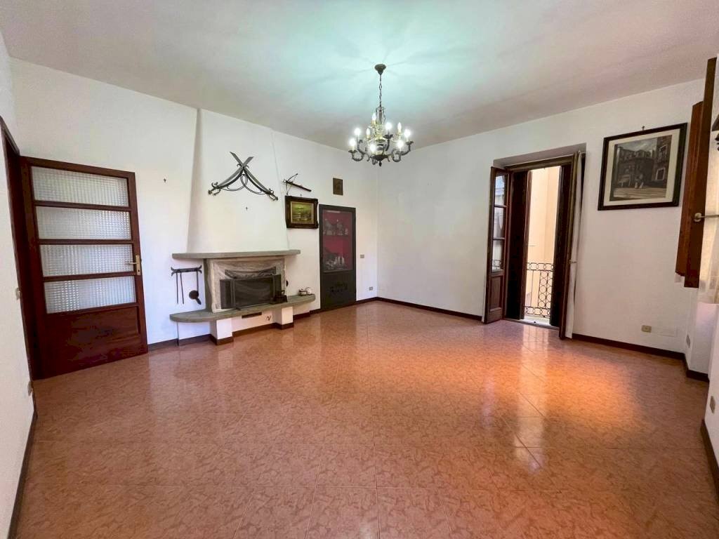 Stanza non arredata - Stabile - Palazzo via Padre Michele da Carbonara, Tortona - foto 3