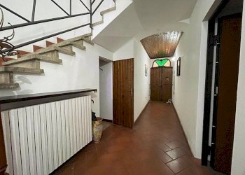 Ingresso - Stabile - Palazzo via Padre Michele da Carbonara, Tortona - foto 2