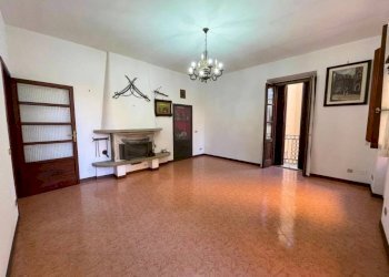 Stanza non arredata - Stabile - Palazzo via Padre Michele da Carbonara, Tortona - foto 3