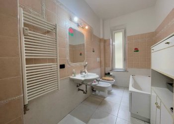 Bagno - Trilocale via Carlo Mirabello, Tortona - foto 5