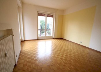 Camera da letto - Appartamento via Milano, 11, Bergamo - foto 6