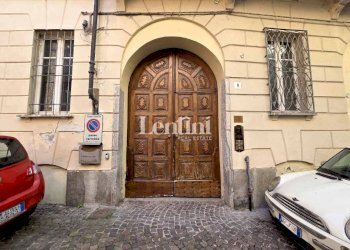 Facciata - Appartamento via Tommaso Morelli, 9, Casale Monferrato - foto 3