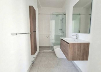 Bagno - Appartamento via Tommaso Morelli, 9, Casale Monferrato - foto 15