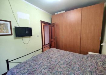 Camera da letto - Bilocale via Vittorio Emanuele II, Garessio - foto 9