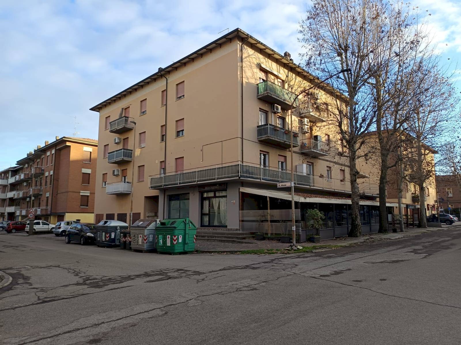 Foto 1 - Locale Commerciale Via Antonio Vicini
 
30/32, Fiorano Modenese - foto 1