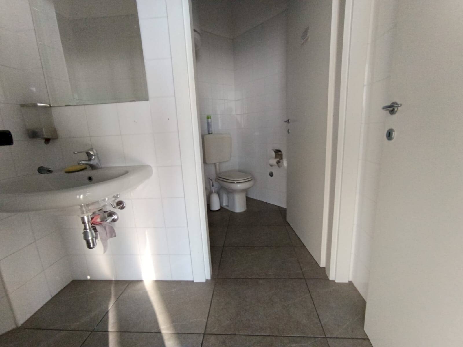 Foto 2 - Locale Commerciale VIA G. CAPILUPI 21, MODENA, Modena - foto 2