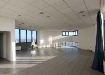 Foto 1 - Commercial Premises VIA G. CAPILUPI 21, MODENA, Modena - photo 1