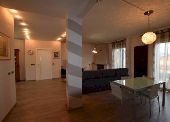 Salone - Villa via San Cristoforo, 15, San Michele Mondovì - foto 7