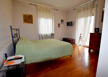Camera da letto - Villa via San Cristoforo, 15, San Michele Mondovì - foto 11