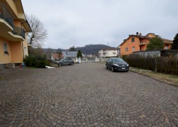 Posto macchina - Villa via San Cristoforo, 15, San Michele Mondovì - foto 26