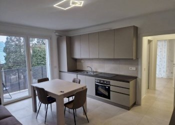 Cucina - Bilocale viale Luigi Borri, 134, Varese (zona Bustecche) - foto 4