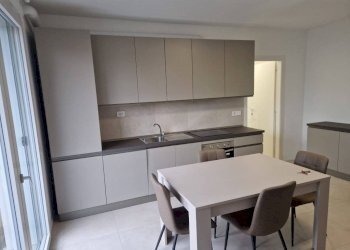 Cucina - Bilocale viale Luigi Borri, 134, Varese (zona Bustecche) - foto 5