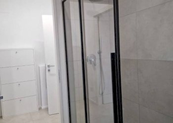 Bagno - Bilocale viale Luigi Borri, 134, Varese (zona Bustecche) - foto 12