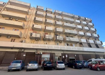 Edificio all\'aperto - Four-room apartment VIA GIACINTO FRANCIA
 
10, Trani - photo 3