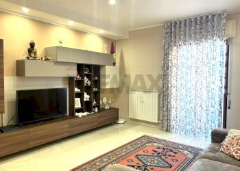 Soggiorno - Four-room apartment VIA GIACINTO FRANCIA
 
10, Trani - photo 12