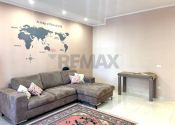 Soggiorno - Four-room apartment VIA GIACINTO FRANCIA
 
10, Trani - photo 14