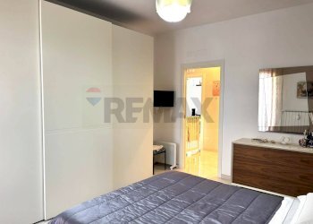 Camera / camera da letto - Four-room apartment VIA GIACINTO FRANCIA
 
10, Trani - photo 28