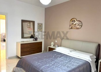 Camera / camera da letto - Four-room apartment VIA GIACINTO FRANCIA
 
10, Trani - photo 29