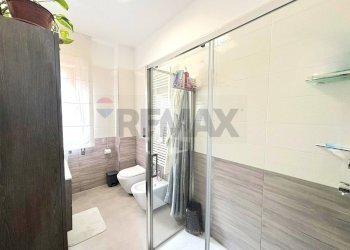 Bagno - Four-room apartment VIA GIACINTO FRANCIA
 
10, Trani - photo 33