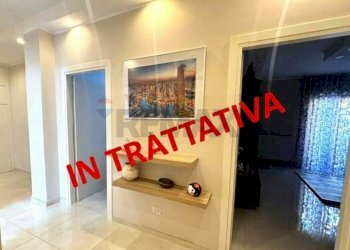 Hall / corridoio - Quadrilocale VIA GIACINTO FRANCIA
 
10, Trani - foto 1