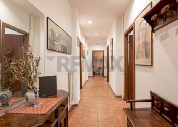 Hall / corridoio - Quadrilocale via evandro
 
10, Roma - foto 4