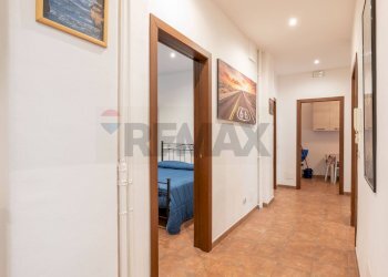 Hall / corridoio - Quadrilocale via evandro
 
10, Roma - foto 5