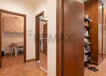 Hall / corridoio - Quadrilocale via evandro
 
10, Roma - foto 13