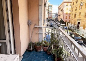 Balcone - Appartamento via Cesare Cabella, 26, Genova (zona Castelletto) - foto 11