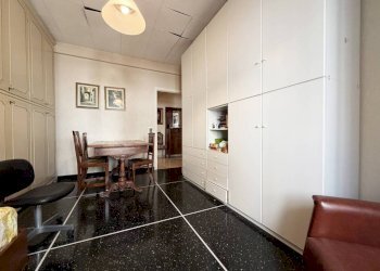 Camera da letto - Appartamento via Cesare Cabella, 26, Genova (zona Castelletto) - foto 32