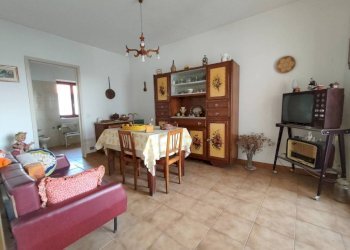 Soggiorno - Casa indipendente frazione Madonna Delle Grazie, Cuneo - foto 6