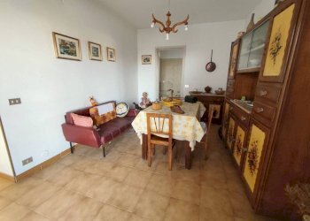 Soggiorno - Casa indipendente frazione Madonna Delle Grazie, Cuneo - foto 8